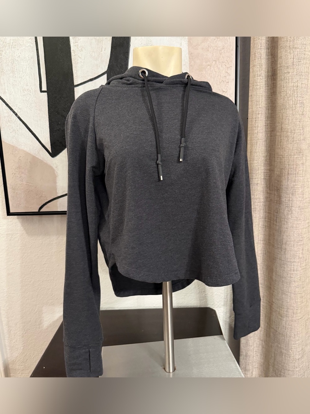 Constantly Veried Gear Athletic Cropped Hoodie Size Medium
